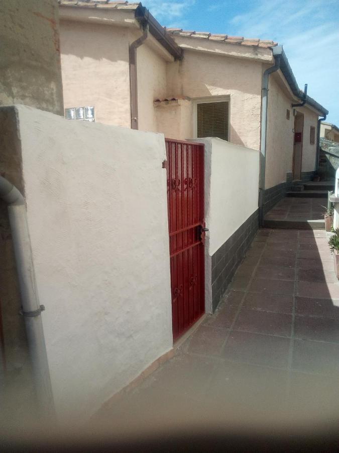 Al Mare, Al Sole, Si', Ma Nella Casa Del Minatore Buggerru Eksteriør bilde