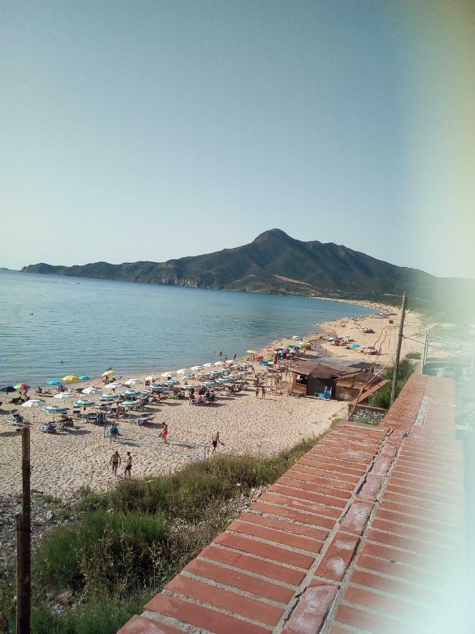 Al Mare, Al Sole, Si', Ma Nella Casa Del Minatore Buggerru Eksteriør bilde